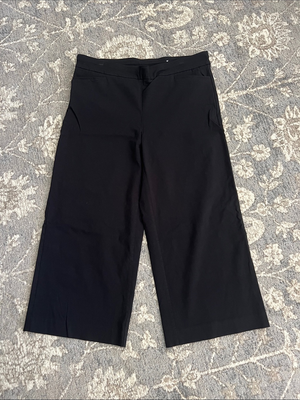 Chico's Black Wide-Leg Crop Pants